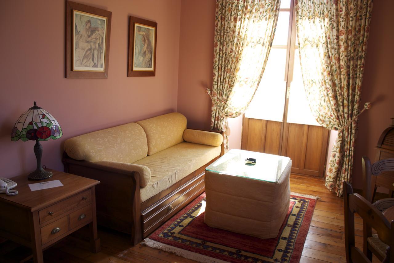 La Casona De Molleda Hotel Unquera Luaran gambar