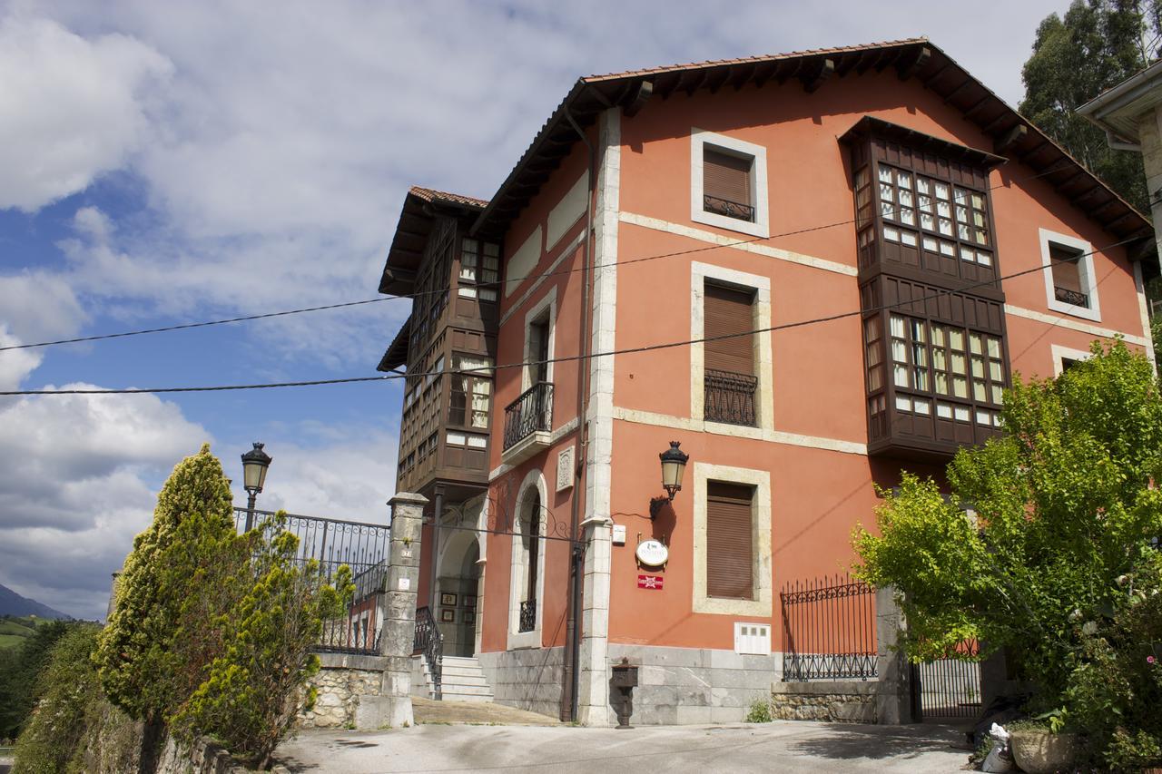La Casona De Molleda Hotel Unquera Luaran gambar
